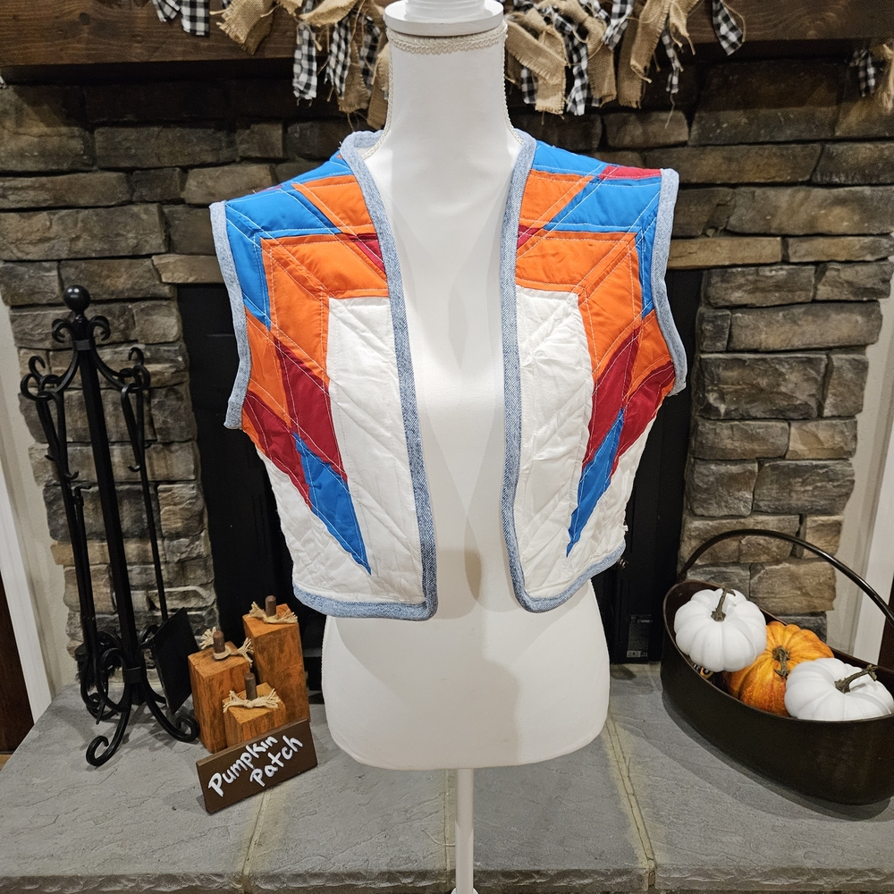 Colorful LONESTAR QUILTED Women's Bolero Vest